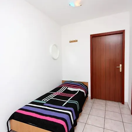 Jezera 5107c Apartment