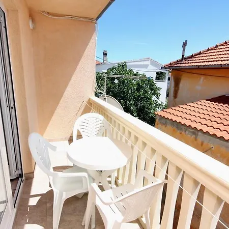 Apartment Jezera 5107c